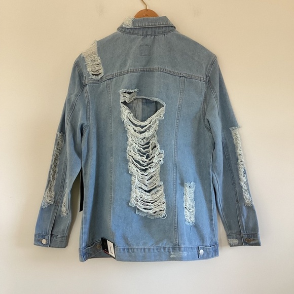 Boom Boom Distressed Torn Moto Jean Denim Trucker Jacket Sz L Relaxed Fit NWT - Picture 3 of 14
